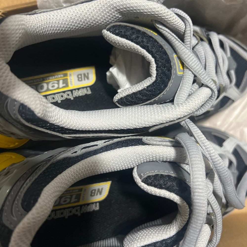 New Balance men Gray, Black & Yellow Athletic Sneakers never worn